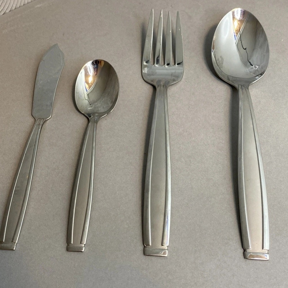 Oneida SATIN SHASTA Stainless 4 Piece Hostess Set Serving Sugar Butter